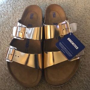NWT Arizona Birkenstocks